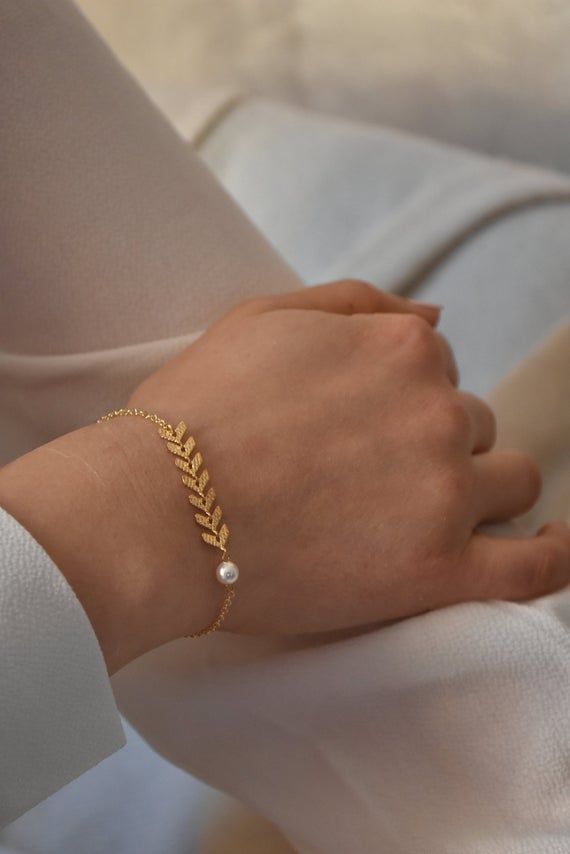 Arrow Luxe