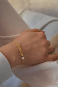 Arrow Luxe